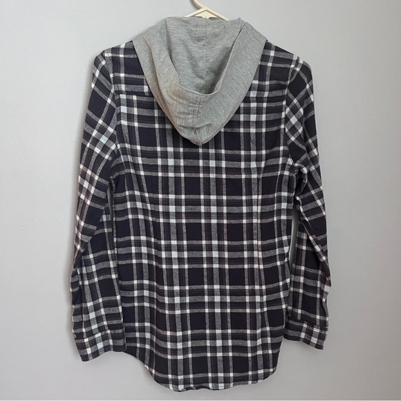 Inso Collection Blk, Wht & Grey Plaid  Flannel with Detachable Hood EUC - Picture 3 of 6